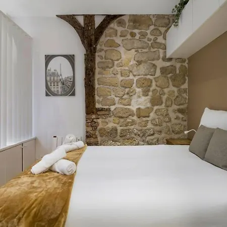 Typical Parisian In Le Marais#4 Pers Paříž